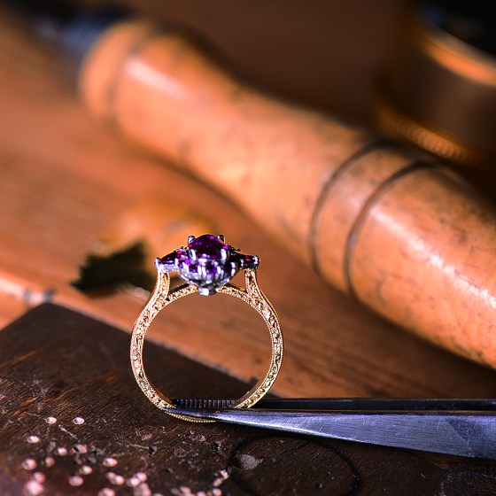 Hand-made fine jewellery by award winning jewellers "To Hold & To Have".